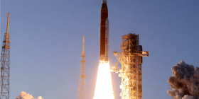 Artemis ii mission NASA first crewed flight to the moon