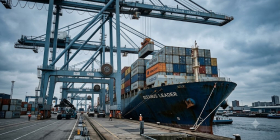 How shipping data predicts corporate earnings
