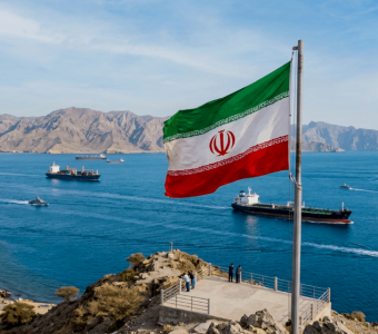 Iran threatens to close the Strait of Hormuz
